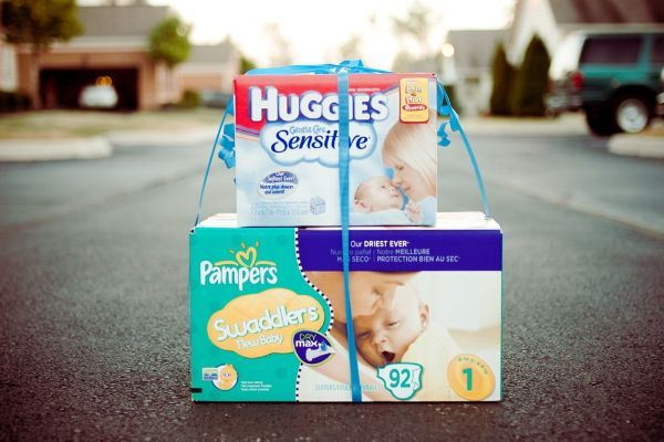 Pampers Vs. Huggies Diapers - A Quick Comparison of Features